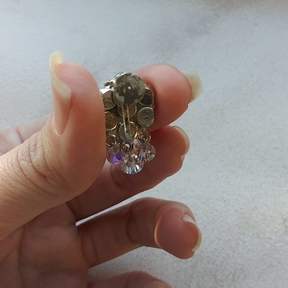 Vintage Blue Crystal Costume Crank Earrings - Picture 8 of 14